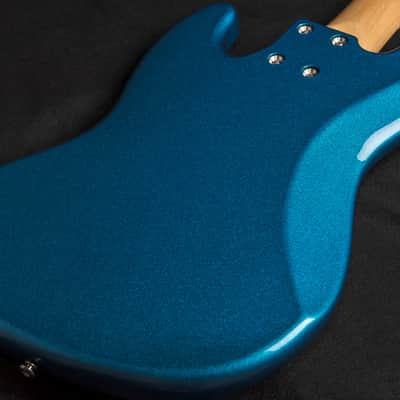 G&L JB-5 Lake Placid Blue Metallic - Authorized G&L Premier Dealer image 4