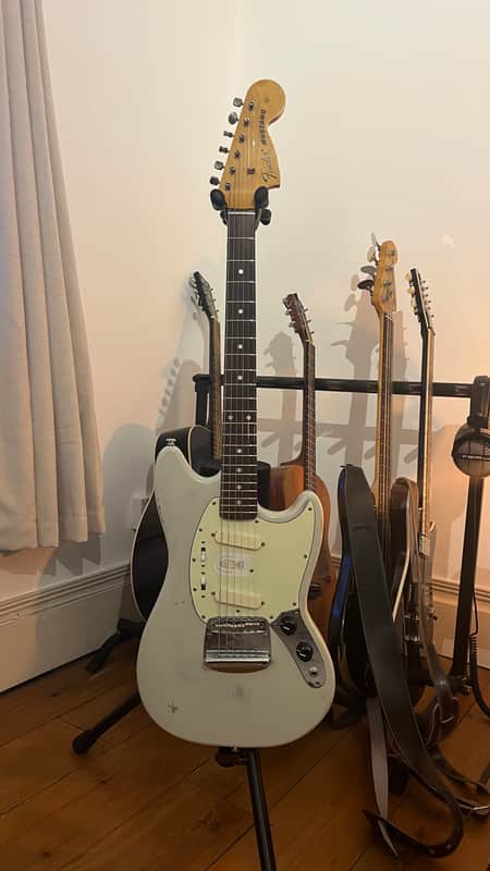 Fender Mustang 1997-2000