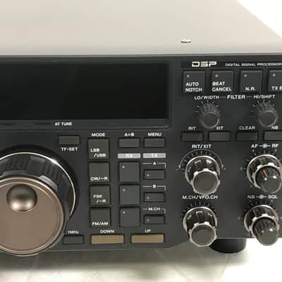 Kenwood TS-870S and MC-43S HF Transceiver image 4