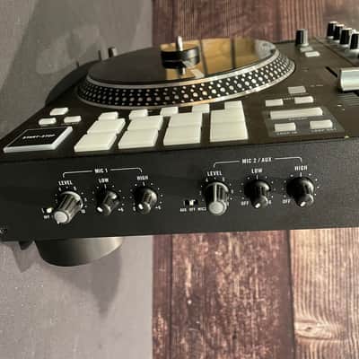 RANE ONE DJ Controller (Hollywood, CA) image 6