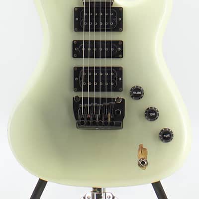 Used Westone Spectrum LX White Electric Guitar HSH Magnaflux Pickups Bendmaster FT Trem image 2