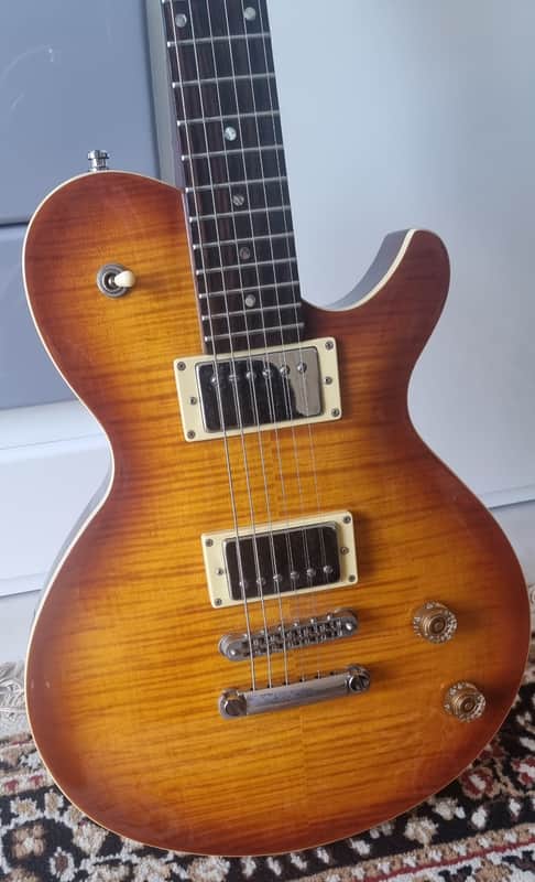 Dean Evo Sunburst Killer Maple Top image 1