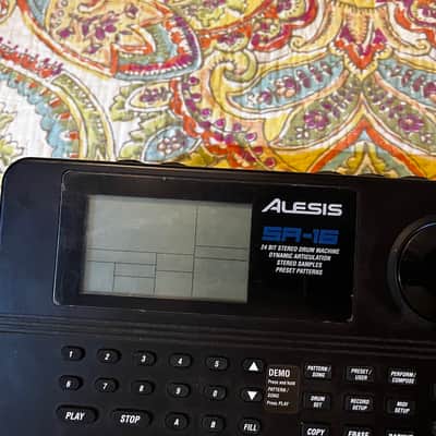 Alesis SR-16 Drum Machine image 2