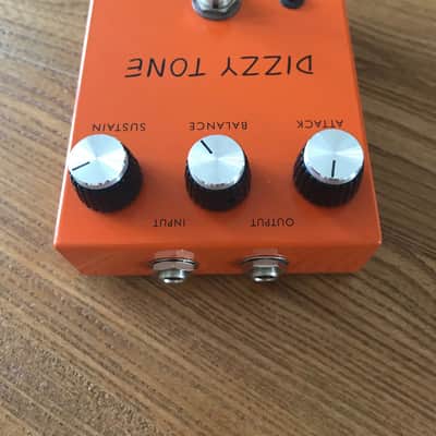 Ghost Effects Elka Dizzy Tone Clone MINT Burns Buzzaround Sola Sound Tone Bender Fuzz image 4