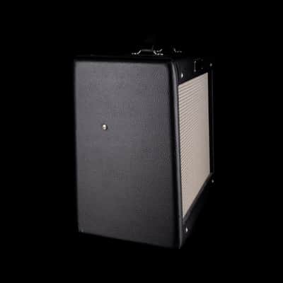 Pre Owned Fender Pro Junior III Black Guitar Amp Combo image 6