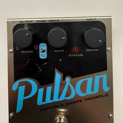 Electro Harmonix Original Pulsar Variable Shape Tremolo EHX Guitar Effect Pedal image 2