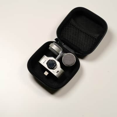 Zoom iQ7 Stereo iOS Microphone 2010s - Silver image 2