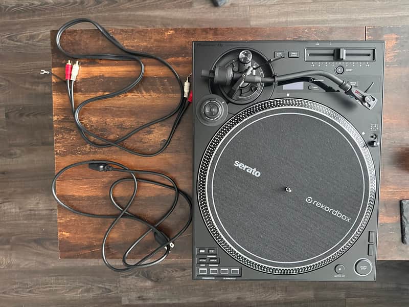 Pioneer PLX-CRSS12 Hybrid Direct Drive Turntable with DVS Control