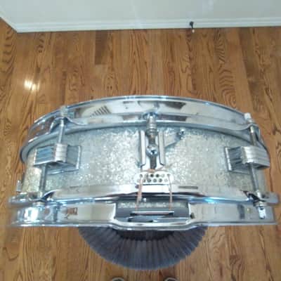 Ludwig Super rare 1962 vintage Jazz Festival Combo 3 x 13 snare drum, silver sparkle, brass hoops - mint condition! image 2