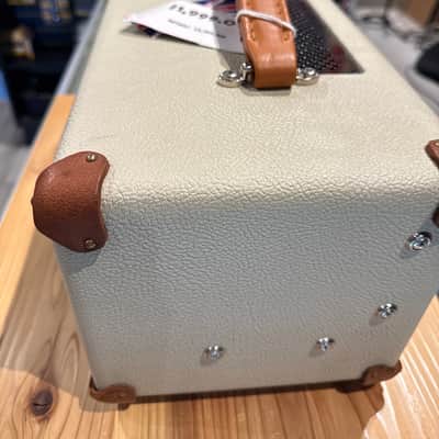 Victory Amps The Duchess V40 MkI  Compact Sleeve (STORE DEMO) image 2