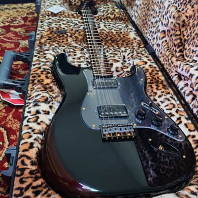 *NEW IN BOX* 2026 Fender Japan Artist Series Limited Ken Stratocaster Dodome, L'Arc-en-Ciel 35th Anniversary, Made on Order Only, Fender Flagship Tokyo Store Exclusive Model 🔥 image 10