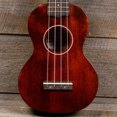 Gretsch G9100-L Soprano Long-Neck Ukulele