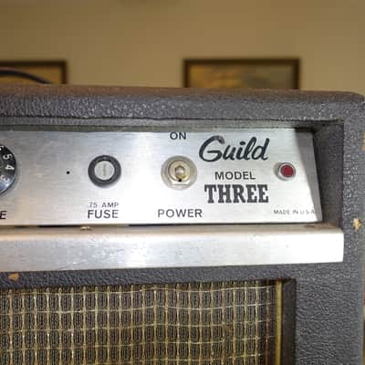 Guild Model Three 1x15 Bass Cabinet 1970's black image 3