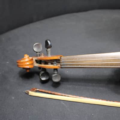A Vintage Antonius Stradivarius Full Size 4/4 Violin, Bow & Case Ready to Play # 10 V image 4