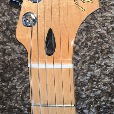 2019 Fender Deluxe players Stratocaster electric guitar image 2
