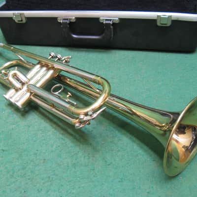 Blessing Scholastic B-125 Trumpet - Reconditioned - Case & Blessing 7C Mouthpiece image 1