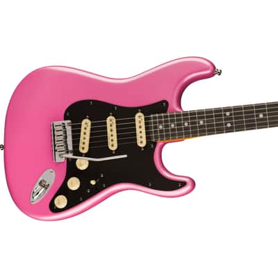 Fender Limited edition American Ultra Stratocaster EB BBG image 4