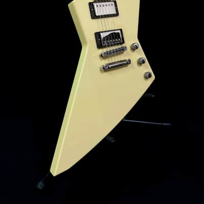 Harcom Guitars Arcturus Hubbard White Custom Shop, Boutique Kelly, Explorer, Warrior image 5