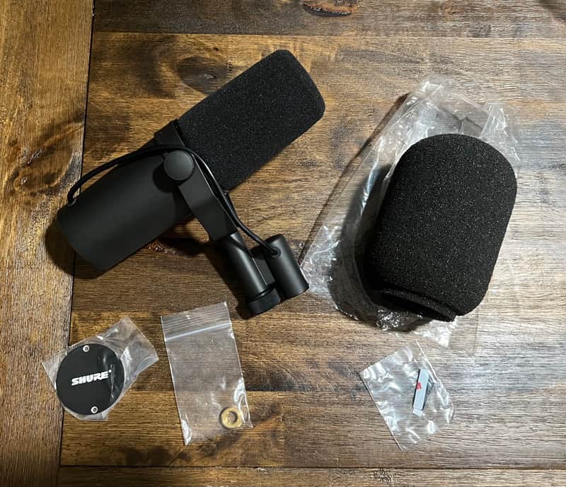 Shure SM7B Genuine Cardioid Dynamic Microphone 2001 - Present - Black image 1