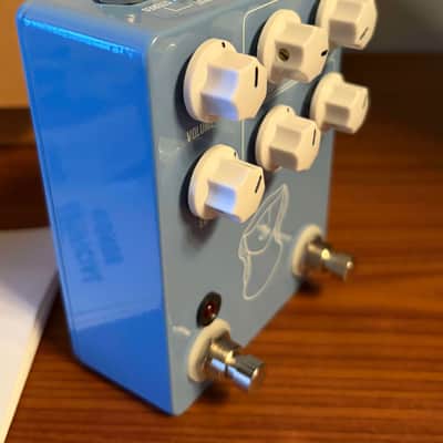 JHS Artificial Blonde Madison Cunningham Signature Vibrato 2022 - Present - Blue image 6