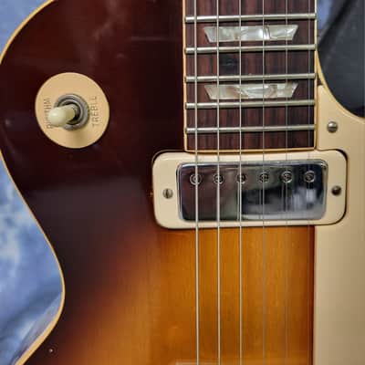 Video Demo Vintage 1973 Gibson Les Paul Deluxe Sunburst Mini Humbuckers Pro Setup New Strings Original Hardshell Case image 6
