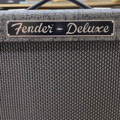 Fender George Benson Hot Rod Deluxe 112 80-watt 1x12 inch Extension Cabinet Grey image 5