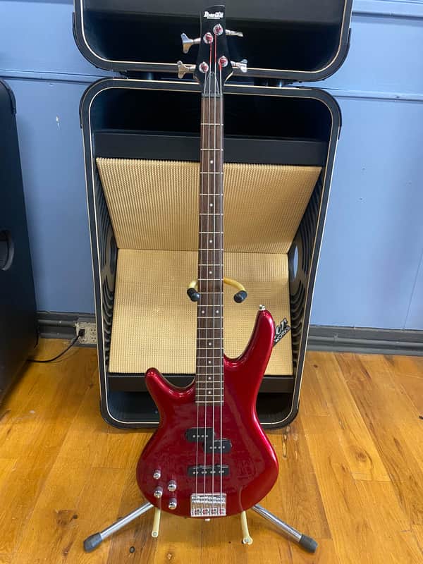 Ibanez GSR200