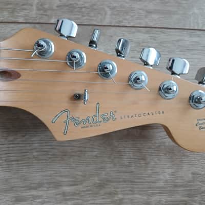 Fender American Stratocaster with Rosewood Fretboard - 60th Anniversary Model image 3