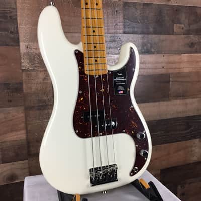 Fender Am Pro II Precision Bass, Olympic White, Hard Case, Free Ship, 483 image 2