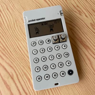 Teenage Engineering PO-33 Sampler Pocket Operator K.O! w/ case image 7