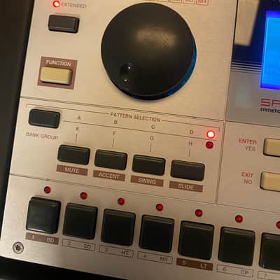 Elektron Machinedrum SPS-1UW & Megacommand image 2
