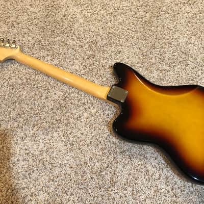 Fender American Vintage '65 Jazzmaster 2013 - 2017 - 3-Color Sunburst image 9