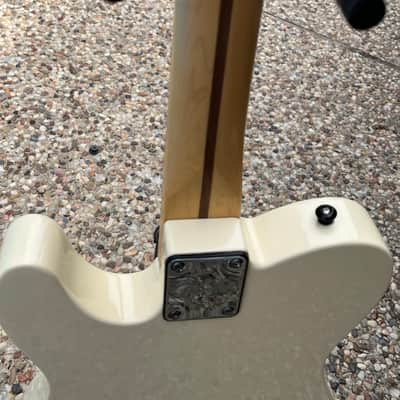 Fender TELECASTER 2020’s - Yellow / Combat image 15
