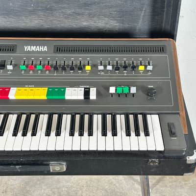 Yamaha CS-50 Synthesizer Polyphonic Synthesizer 1977 - Black image 5