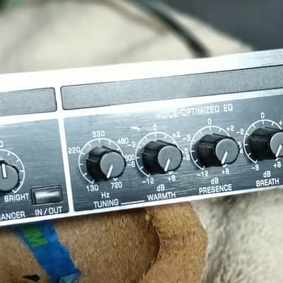 Behringer Ultra-Voice VX2000 image 7