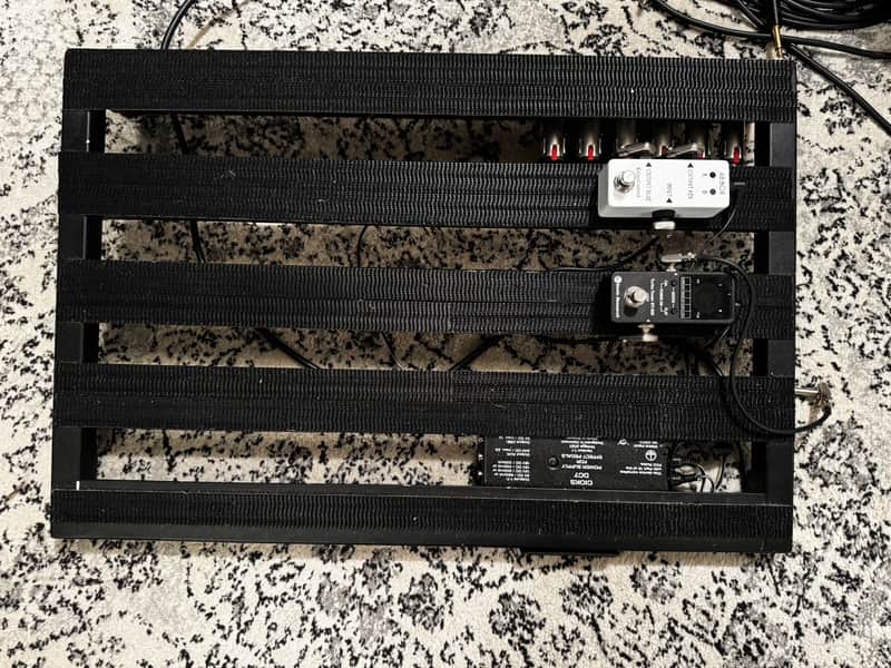 Pedaltrain Classic 3 with Wheeled Tour Case 2010s image 1