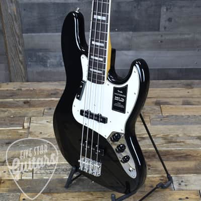 Mint Fender Vintera III Early 70s Jazz Bass - Black with Gigbag image 11