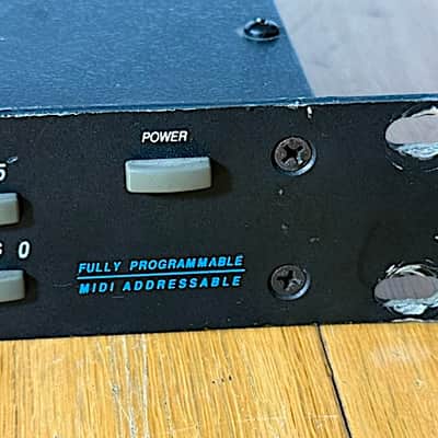 Alesis Quadraverb 20K Bandwidth, 1U Rack Mount Multi-Effect Processor w/ Power Adapter, Very Good Condition image 6