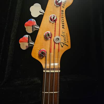 Fender Precision Bass Cherry red image 2