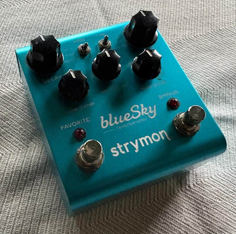 Strymon Blue Sky Reverberator V1 | Reverb France