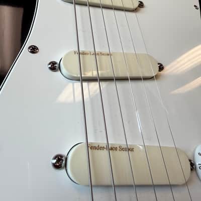 Fender Strat Plus with Rosewood Fretboard 1987 - 1998 - Black image 6