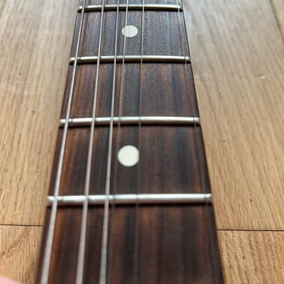 Fender Deluxe Series Toronado 2000 - Candy Apple Red image 6