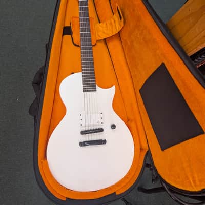 ESP LTD EC ARCTIC METAL 2021  - Satin white image 9
