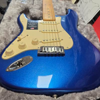 Fender American Ultra Stratocaster BRAND NEW LEFT HAND USA LH Lefty Handed SSS Strat Maple Neck Guitar image 5