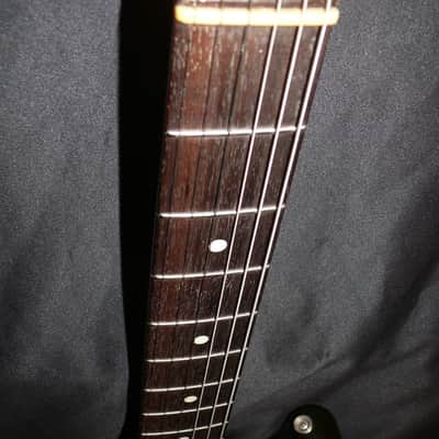 Fender Japan M.I.J. "J" series lefty `62 Stratocaster R.I. 1990 3 Color Sunburst image 9