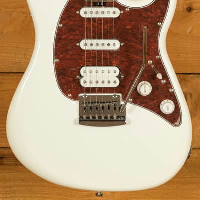 Sterling CT30CHSS SUB Series Cutlass - Olympic White image 3