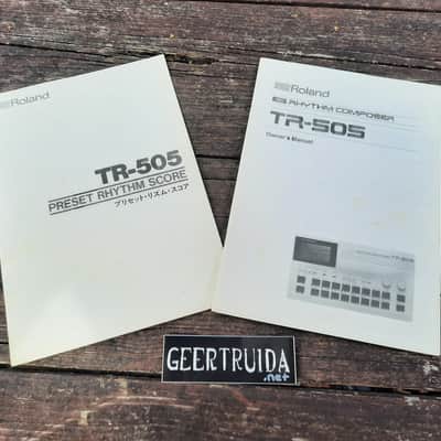 Roland TR-505 manual + preset rhythm score