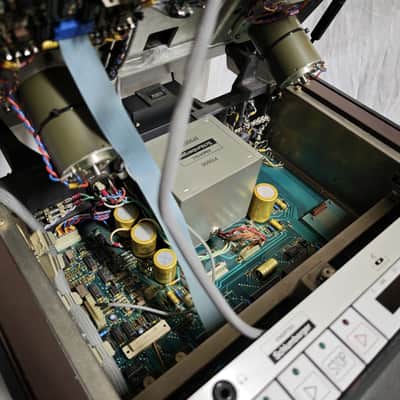 Schlumberger F500 image 4