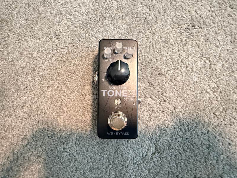 IK Multimedia ToneX One