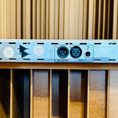API 5500 Dual 4-Band Equalizer 2007 - 2019 - Black image 5
